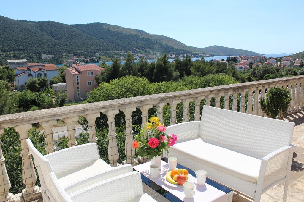 Apartments Stari Sibenik Grebaštica Rum bild