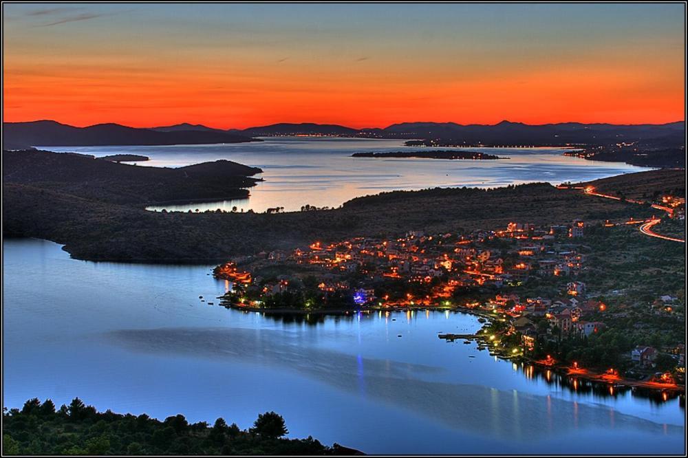 Apartments Stari Sibenik Grebaštica Exteriör bild